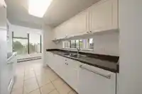 303 15466 NORTH BLUFF ROAD - thumbnail 9