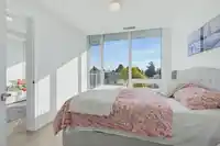 406 1342 JOHNSTON ROAD - thumbnail 22