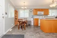 182 1840 160 STREET - thumbnail 3