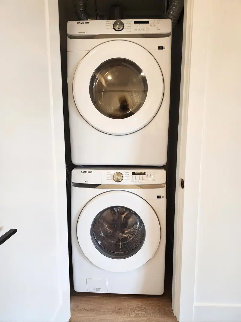 101 20286 72B AVENUE - photo 4 of 25