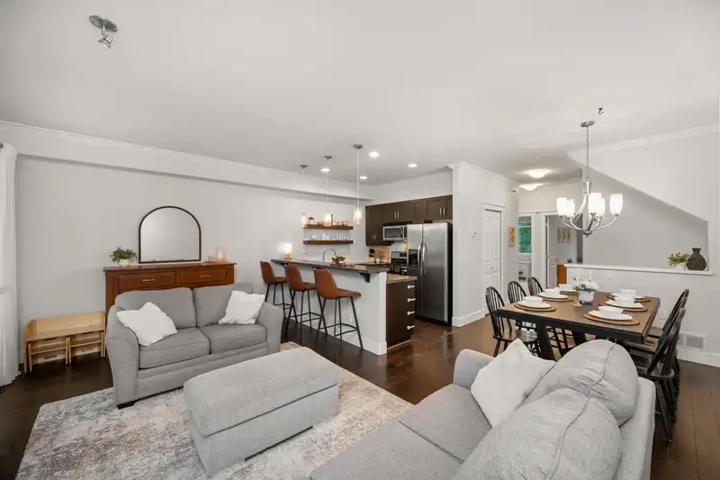 6 15454 32 AVENUE - photo 4 of 36