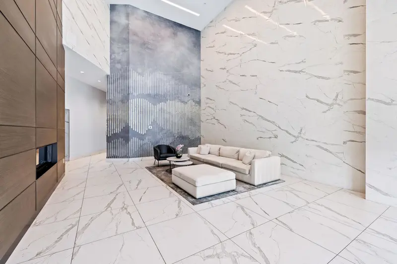 605 1501 FOSTER STREET - photo 4 of 25