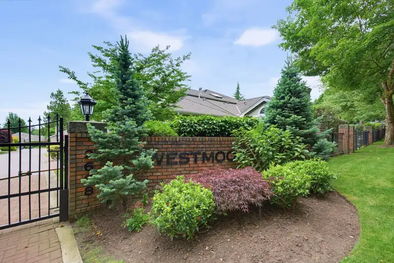 13 2688 150 STREET - photo 2 of 40