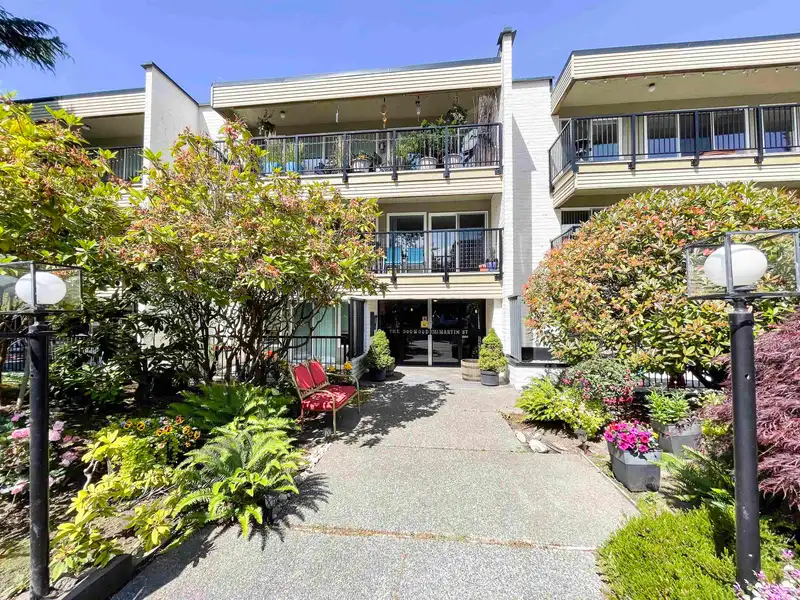 205 1351 MARTIN STREET - photo 1 of 27