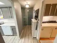 205 1351 MARTIN STREET - thumbnail 3
