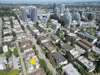 205 1351 MARTIN STREET - thumbnail 27