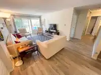 205 1351 MARTIN STREET - thumbnail 9