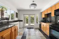 15535 ROYAL AVENUE - thumbnail 25