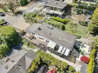 15535 ROYAL AVENUE - thumbnail 38