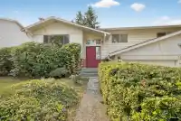 14418 18 AVENUE - thumbnail 4