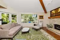 1 1878 SOUTHMERE CRESCENT - thumbnail 10