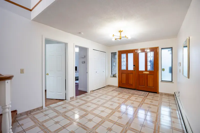 6126 DICKENS STREET - photo 2 of 25