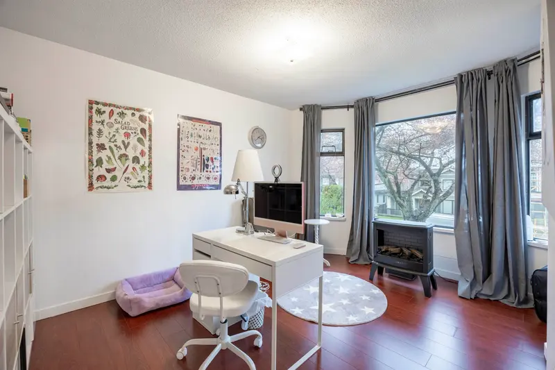 6126 DICKENS STREET - photo 4 of 25