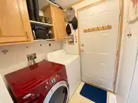 2054 CUMBRIA DRIVE - thumbnail 32