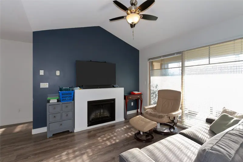 419 12248 224 STREET - photo 4 of 22