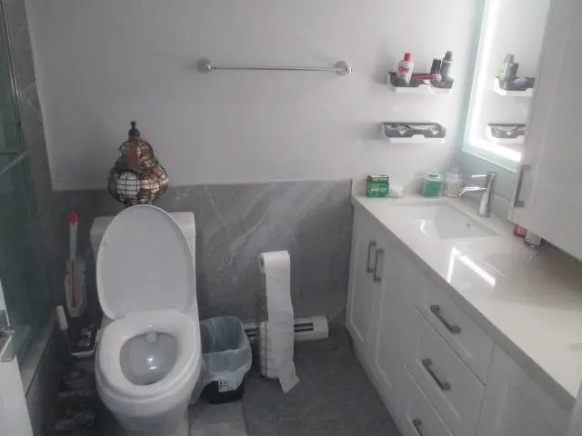 6652 148 STREET - photo 3 of 24