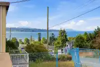 1 1040 PARKER STREET - thumbnail 4