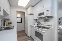 110 15020 NORTH BLUFF ROAD - thumbnail 11