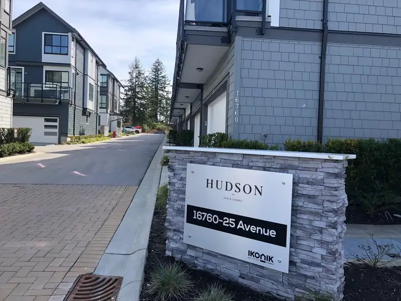 13 16760 25 AVENUE - photo 1 of 25