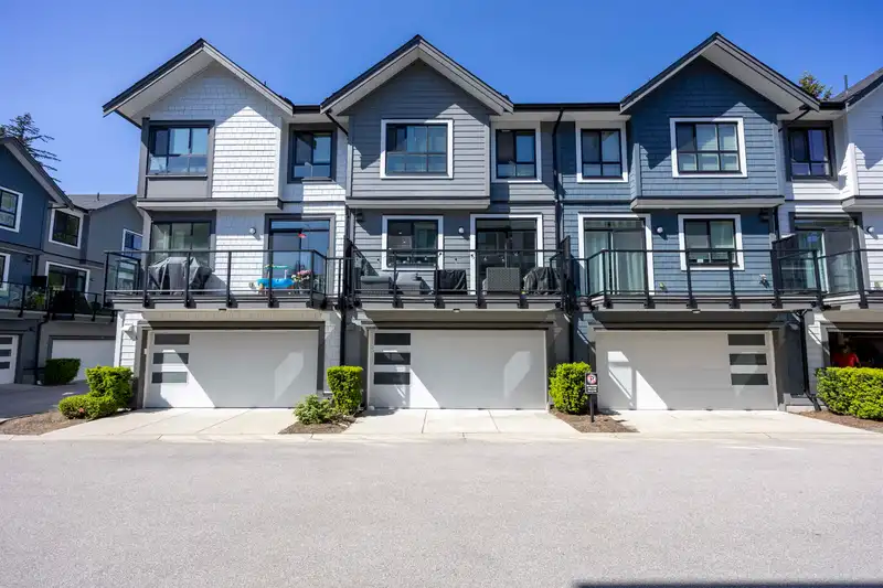 13 16760 25 AVENUE - photo 3 of 25
