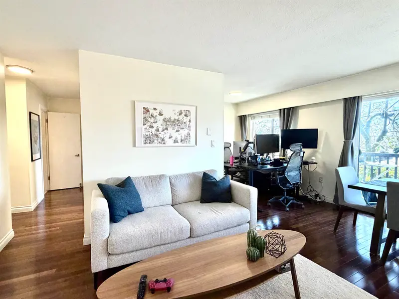 107 123 E 19TH STREET - photo 4 of 25