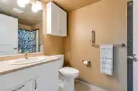405 2511 KING GEORGE BOULEVARD - thumbnail 21