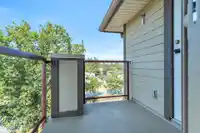 405 2511 KING GEORGE BOULEVARD - thumbnail 23