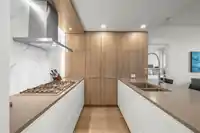 501 15165 THRIFT AVENUE - thumbnail 2