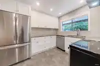 202 1521 BLACKWOOD STREET - thumbnail 5