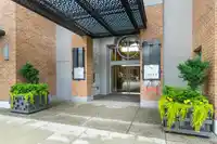 701 15152 RUSSELL AVENUE - thumbnail 2