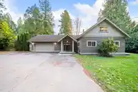 12686 20 AVENUE - thumbnail 4