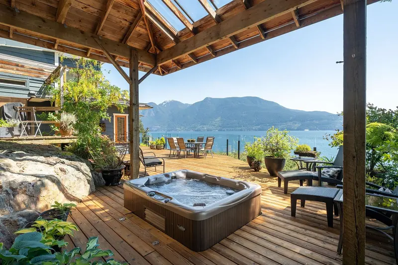 1477 CLEATOR ROAD - photo 2 of 25