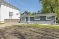 16373 15 AVENUE - thumbnail 1