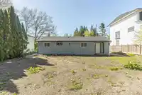 16373 15 AVENUE - thumbnail 23
