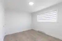 16373 15 AVENUE - thumbnail 8