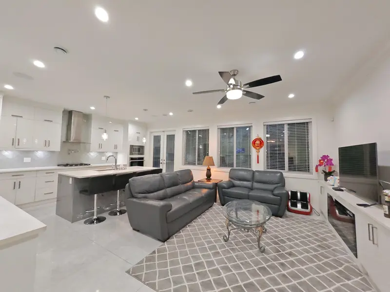 450 WILSON STREET - photo 3 of 25