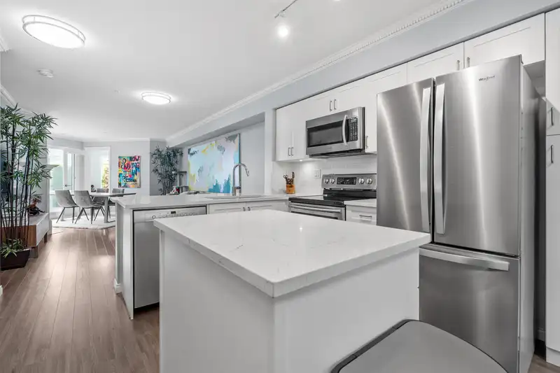108 15210 PACIFIC AVENUE - photo 2 of 21