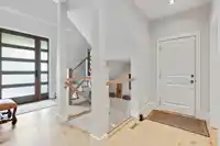 932 ASH STREET - thumbnail 7