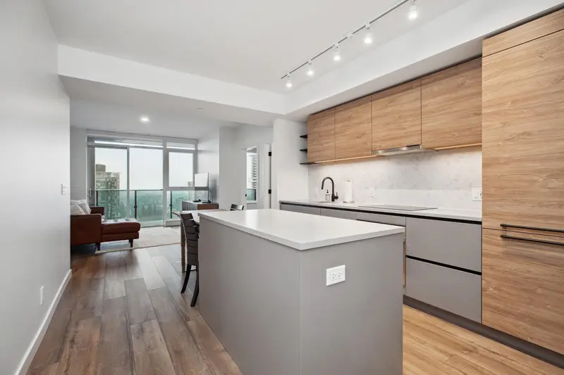 3609 10448 UNIVERSITY DRIVE - photo 1 of 25