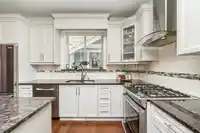 79 350 174 STREET - thumbnail 2