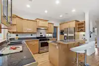 1930 140 STREET - thumbnail 21