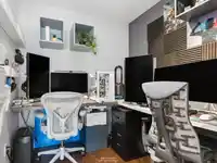 215 15735 CROYDON DRIVE - thumbnail 11