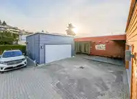 14976 BEACHVIEW AVENUE - thumbnail 39