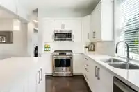 2853 160A STREET - thumbnail 1