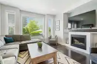 2853 160A STREET - thumbnail 16
