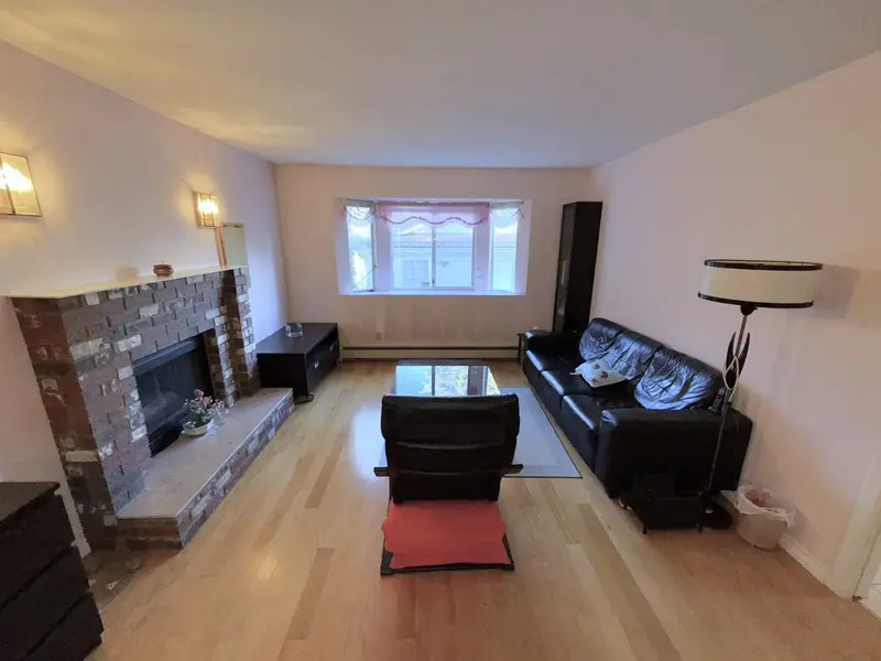 963 E 11TH AVENUE - photo 3 of 21