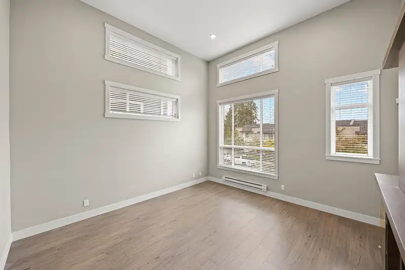 41 2888 156 STREET - photo 2 of 32