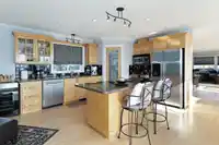 925 KENT STREET - thumbnail 11
