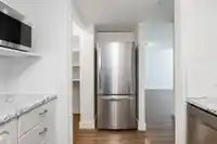 137 16335 14 AVENUE - thumbnail 4