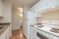 203 1850 E SOUTHMERE CRESCENT - thumbnail 5